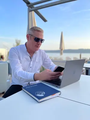 Thomas Honold — Gruender & CEO seeside.ai